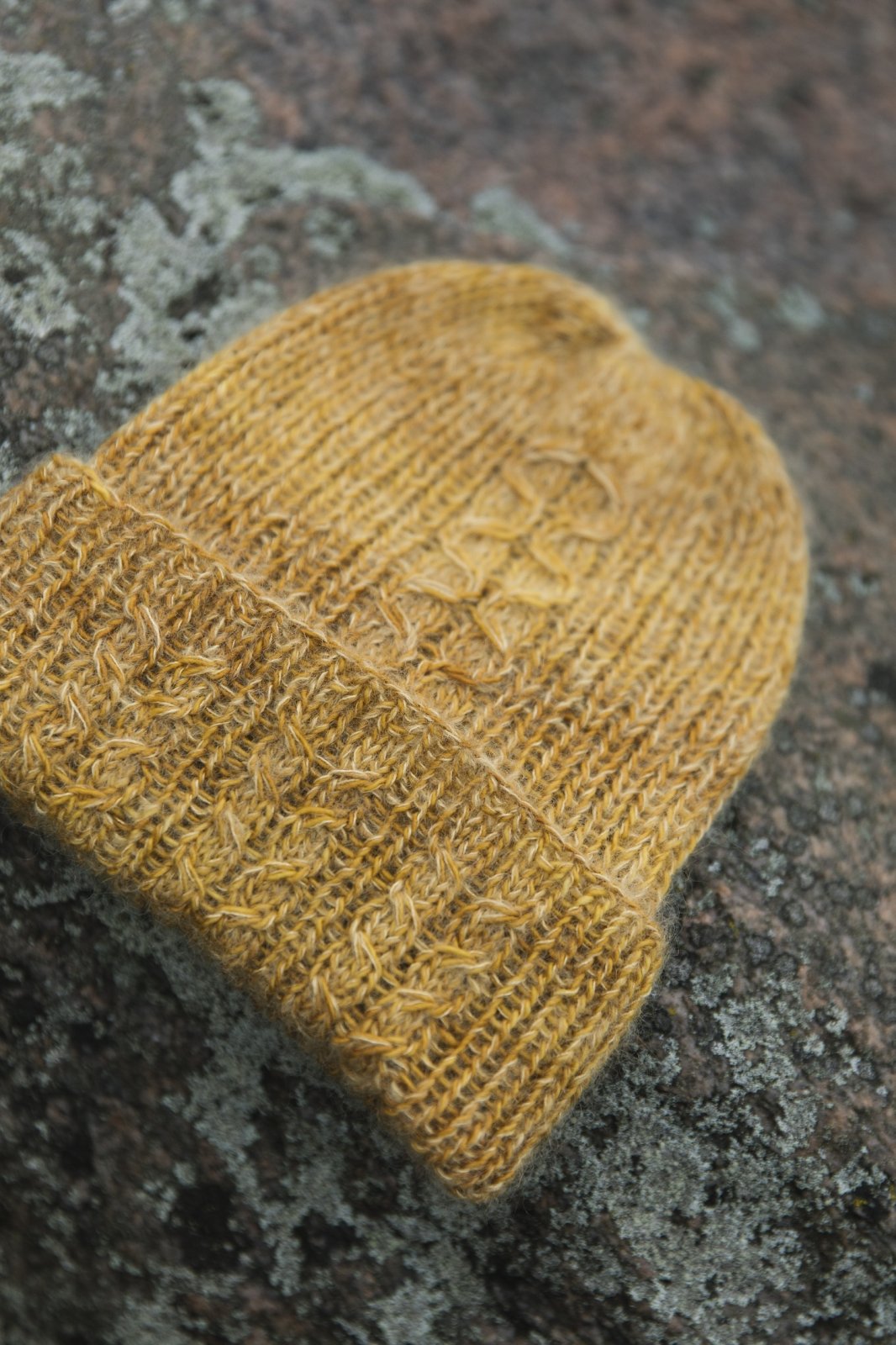 Soothing Stitches: Knits for a Quiet Mind